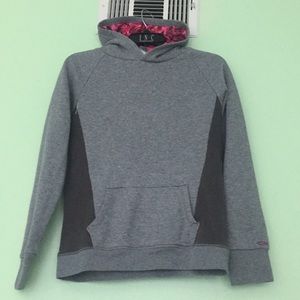 Athletic sweatshirt